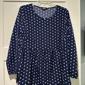 BloomChic Navy and White Polka Dot Blouse, New without tags, Size 3XL   XXL